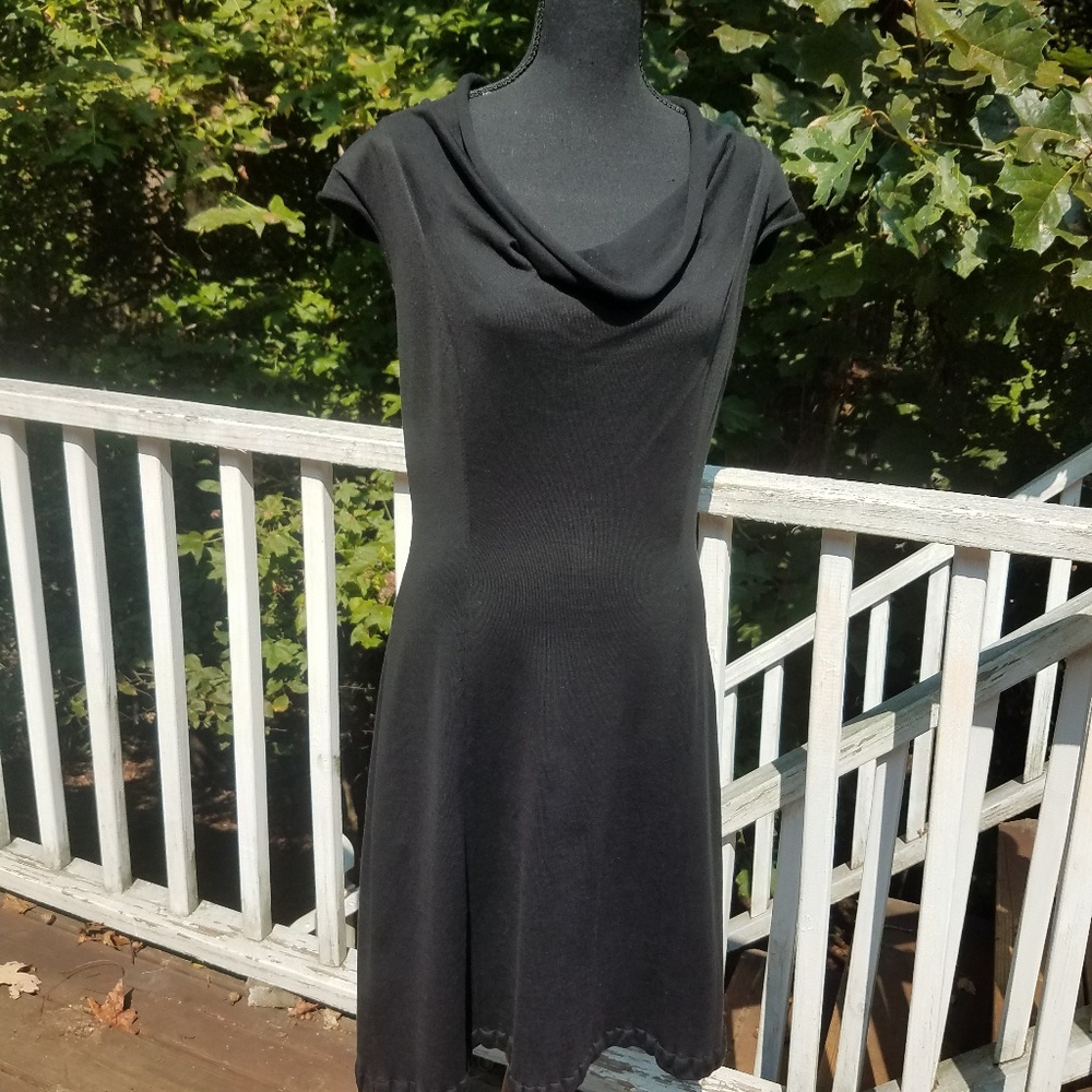 IISLI black dress crystals cap sleeves